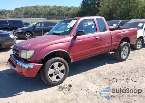 1998 Toyota Tacoma Xtracab из США, поврежденный, VIN 4TAWM72NXWZ048525